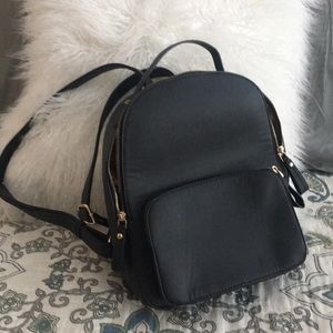 BLACK MINI BACKPACK